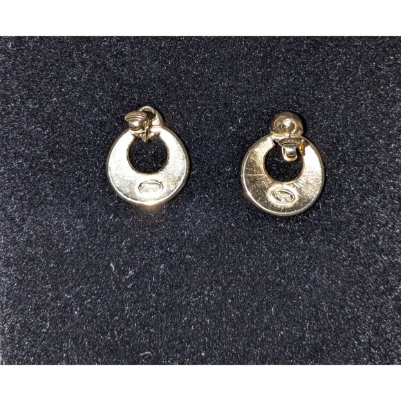 Trifari Vintage Red & Gold Clip-On Earrings - Picture 3 of 7